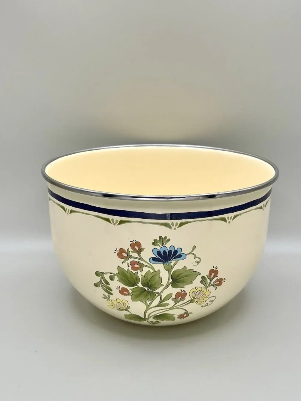 Vintage 1980s Kobe JCPenney Enamelware Floral Mixing Bowl Cottagecore Farmhouse